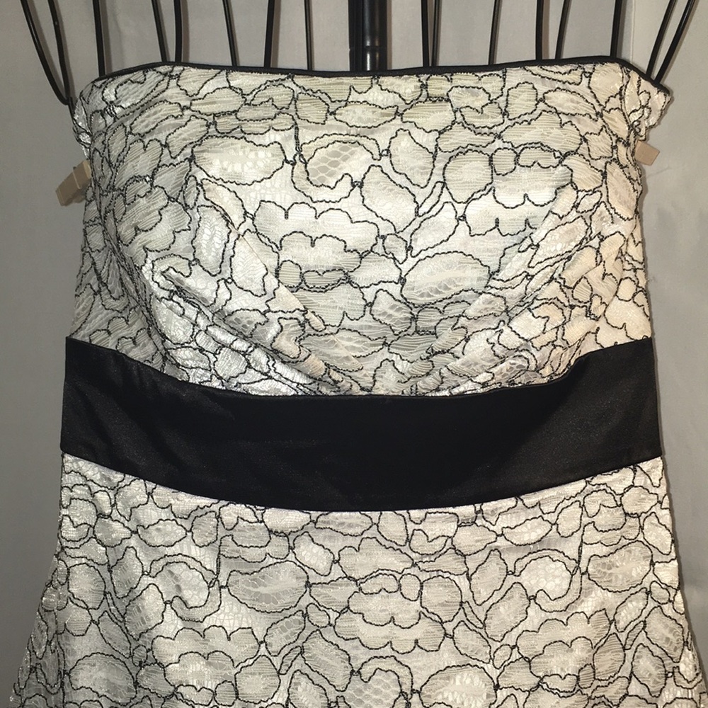 R&M strapless dress white & black lace sundress